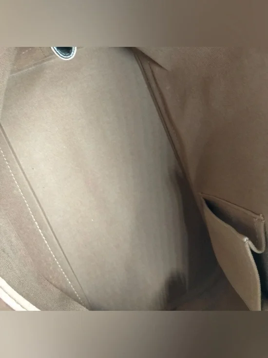 ✨🛍️ Louis Vuitton Monogram Alma Handbag - Picture 6 of 8